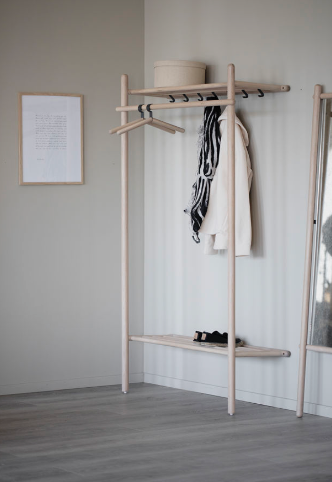 Milford Clothes rail (2 finishes available)