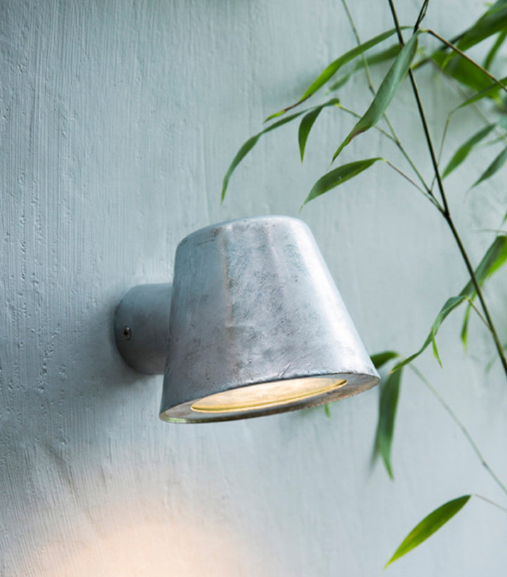 St Ives Outdoor Wall Light