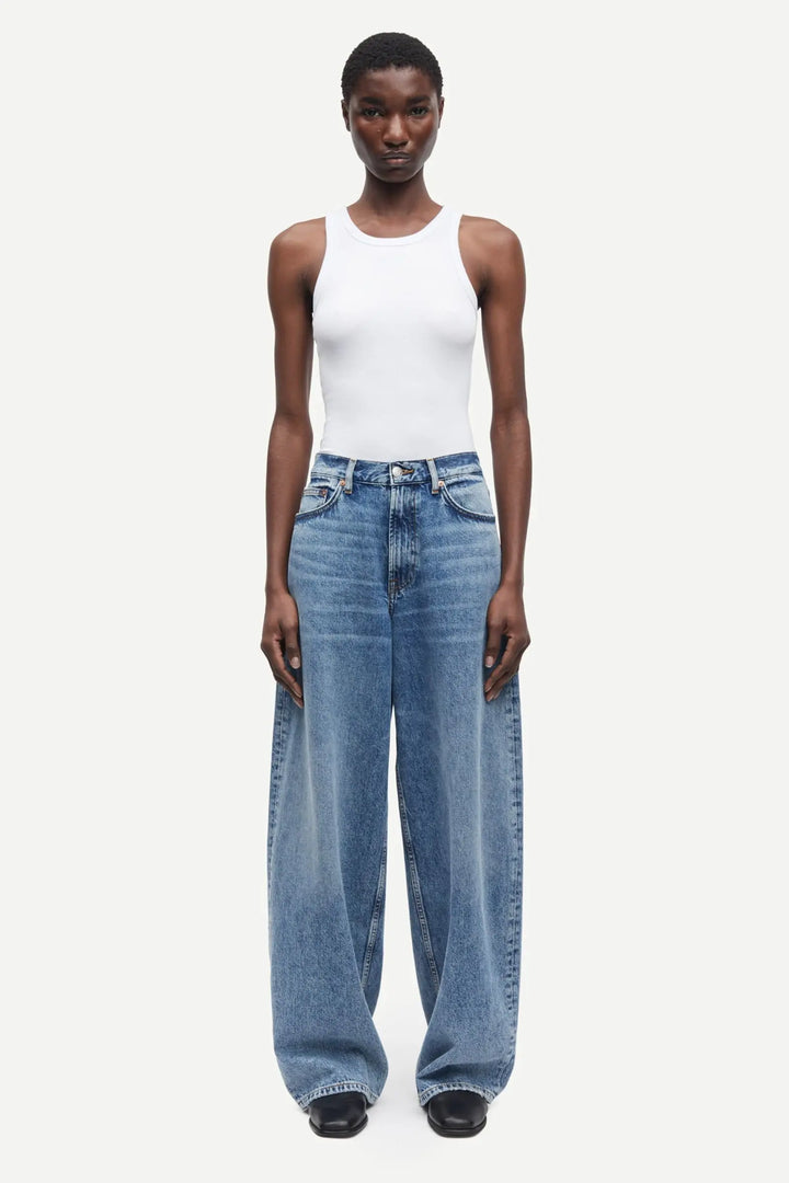 Saharper Jeans