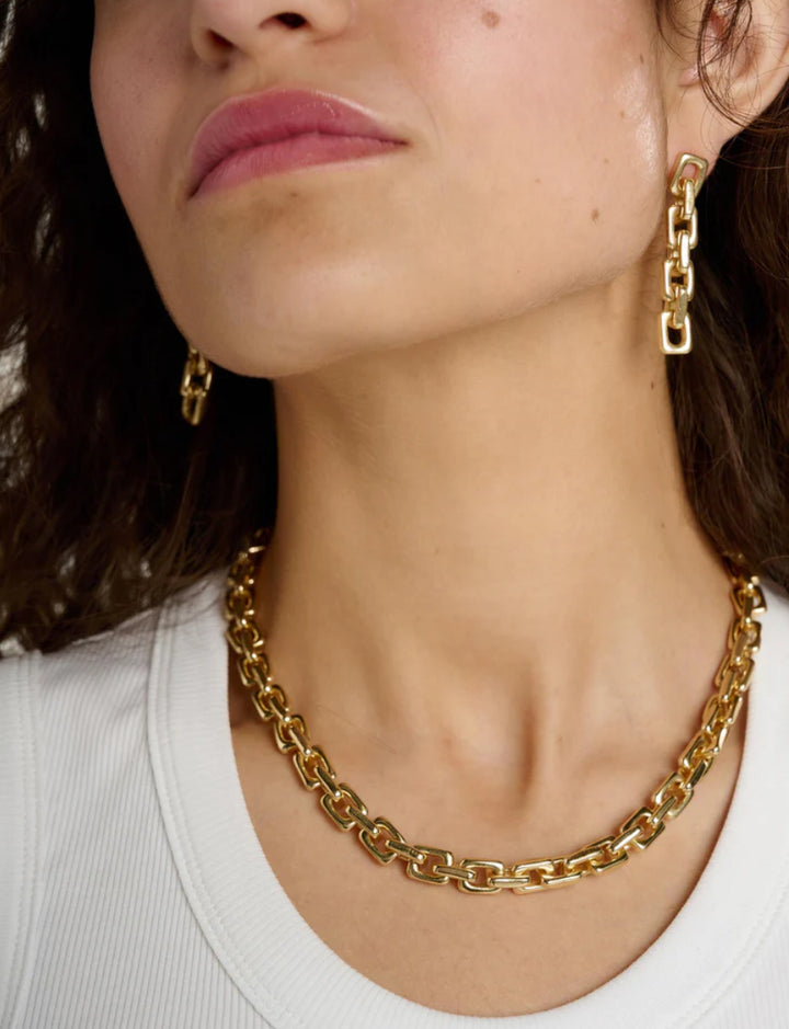 Link Necklace Gold