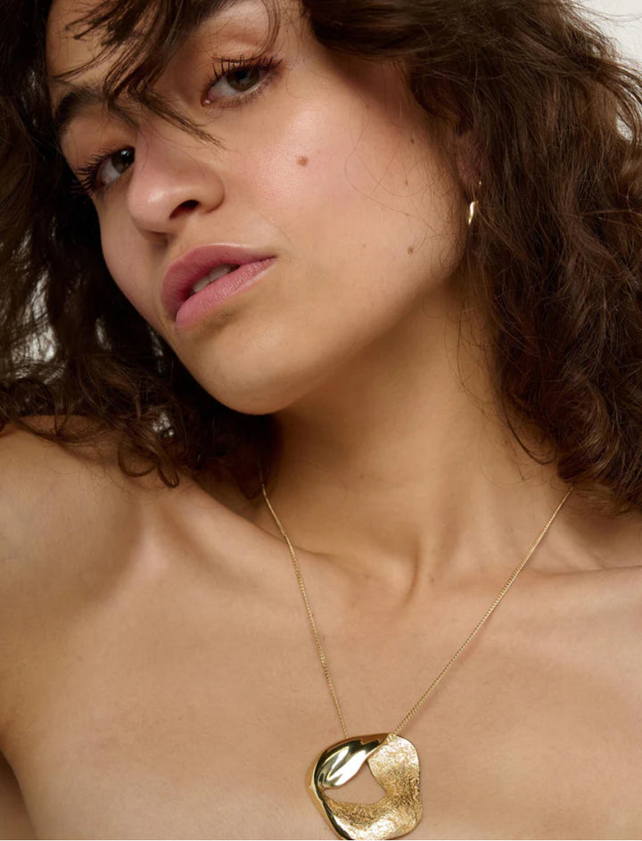 Wave Necklace