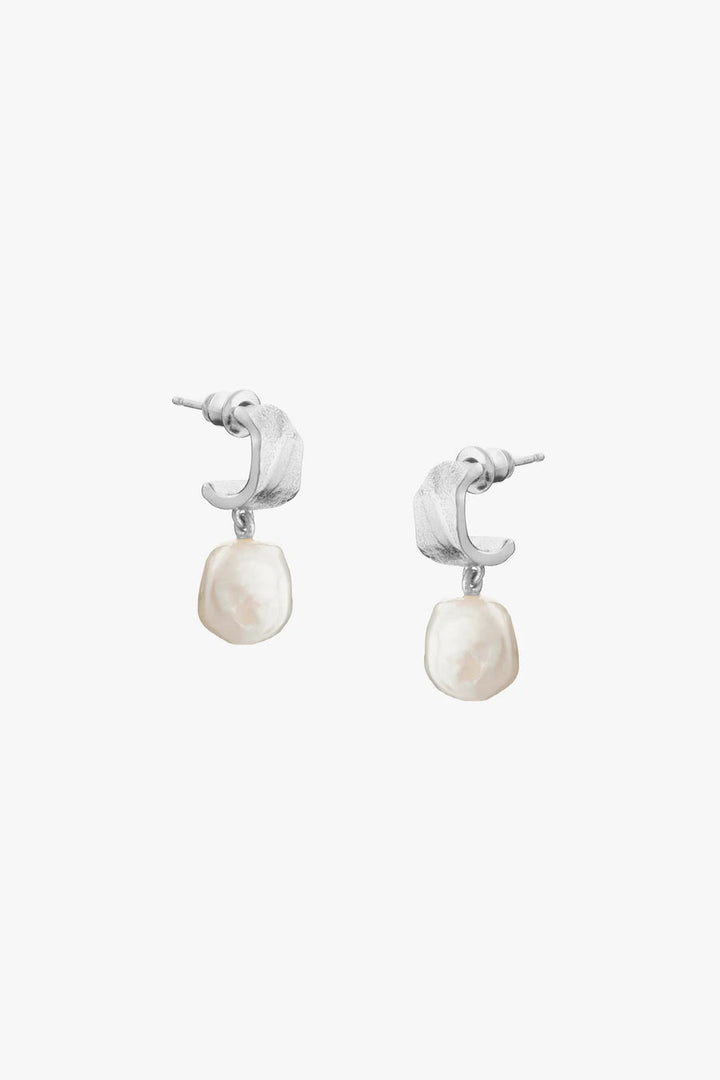Freshwater Pearl Earrings Silver