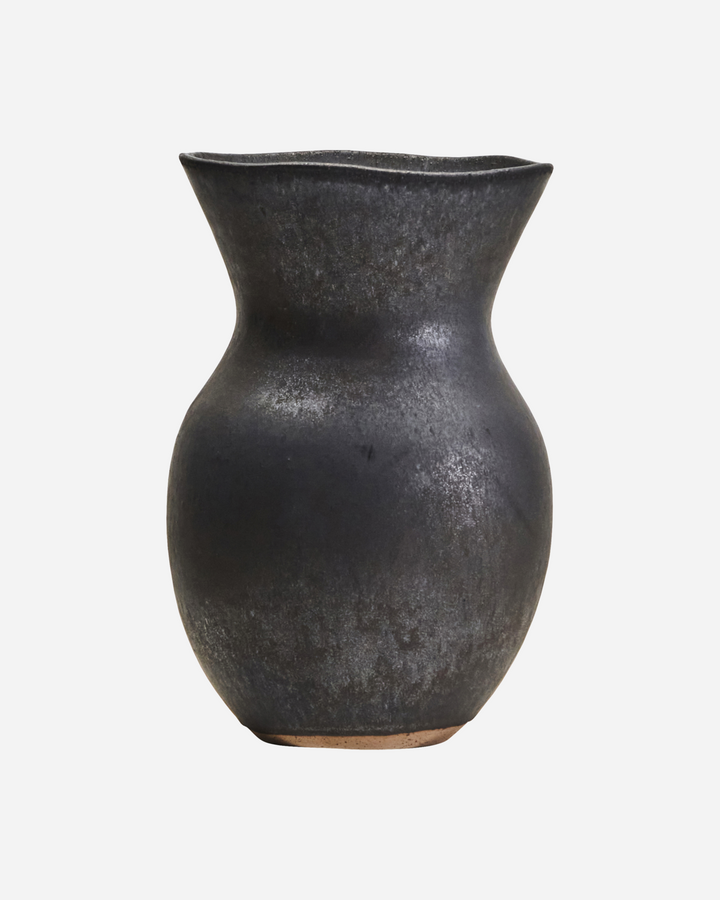 Corp Vase Black