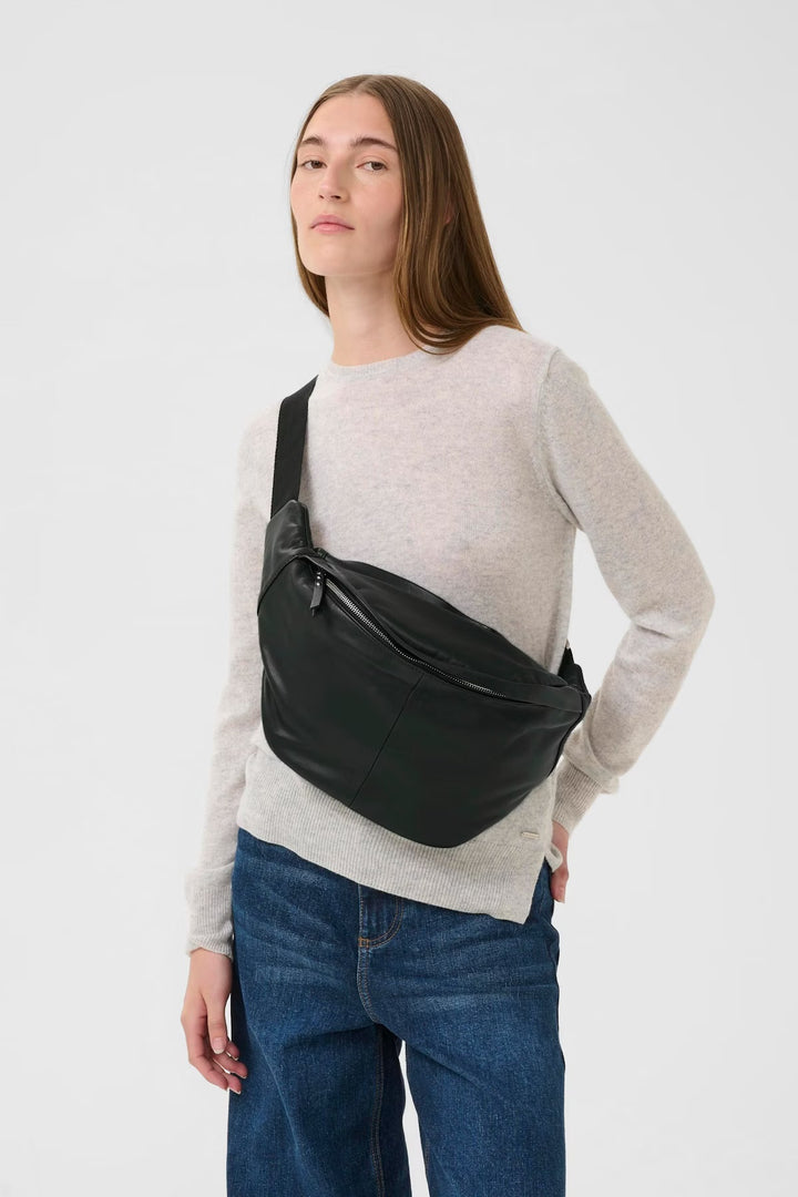 Avikal Bumbag
