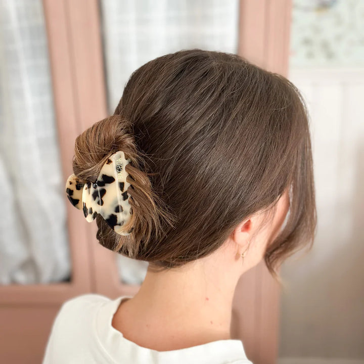 Large Tortoiseshell Clip