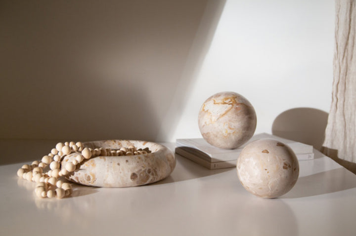 Navana Marble Ornament