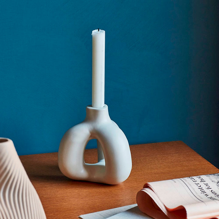 Complot Candle Holder