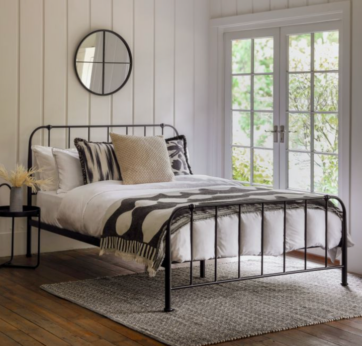 Loughton Bed Double (Black)
