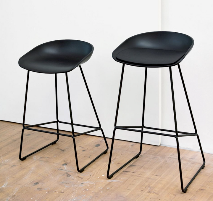 AAS38 Barstool