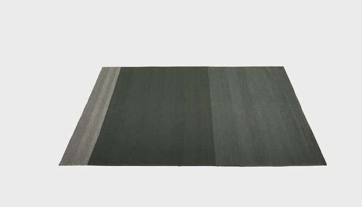 Varjo Rug Dark Green (2 sizes)