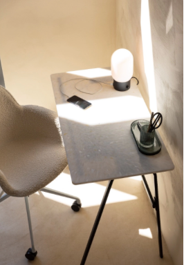 Table Lamp With Charging