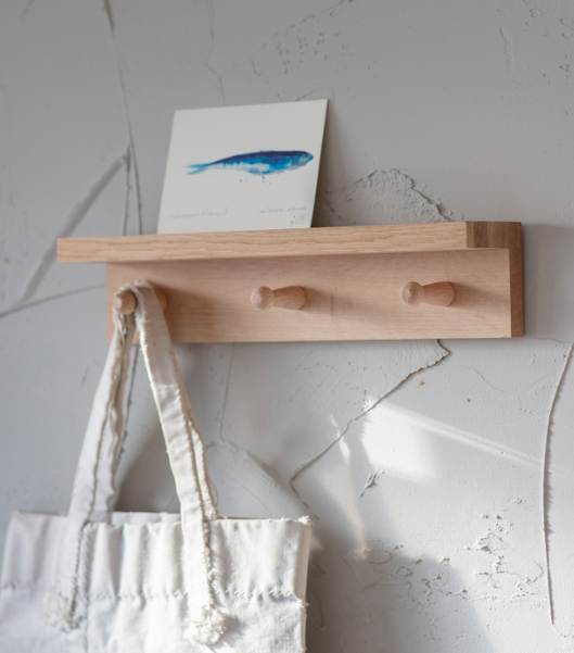 3 Peg rail with shelf